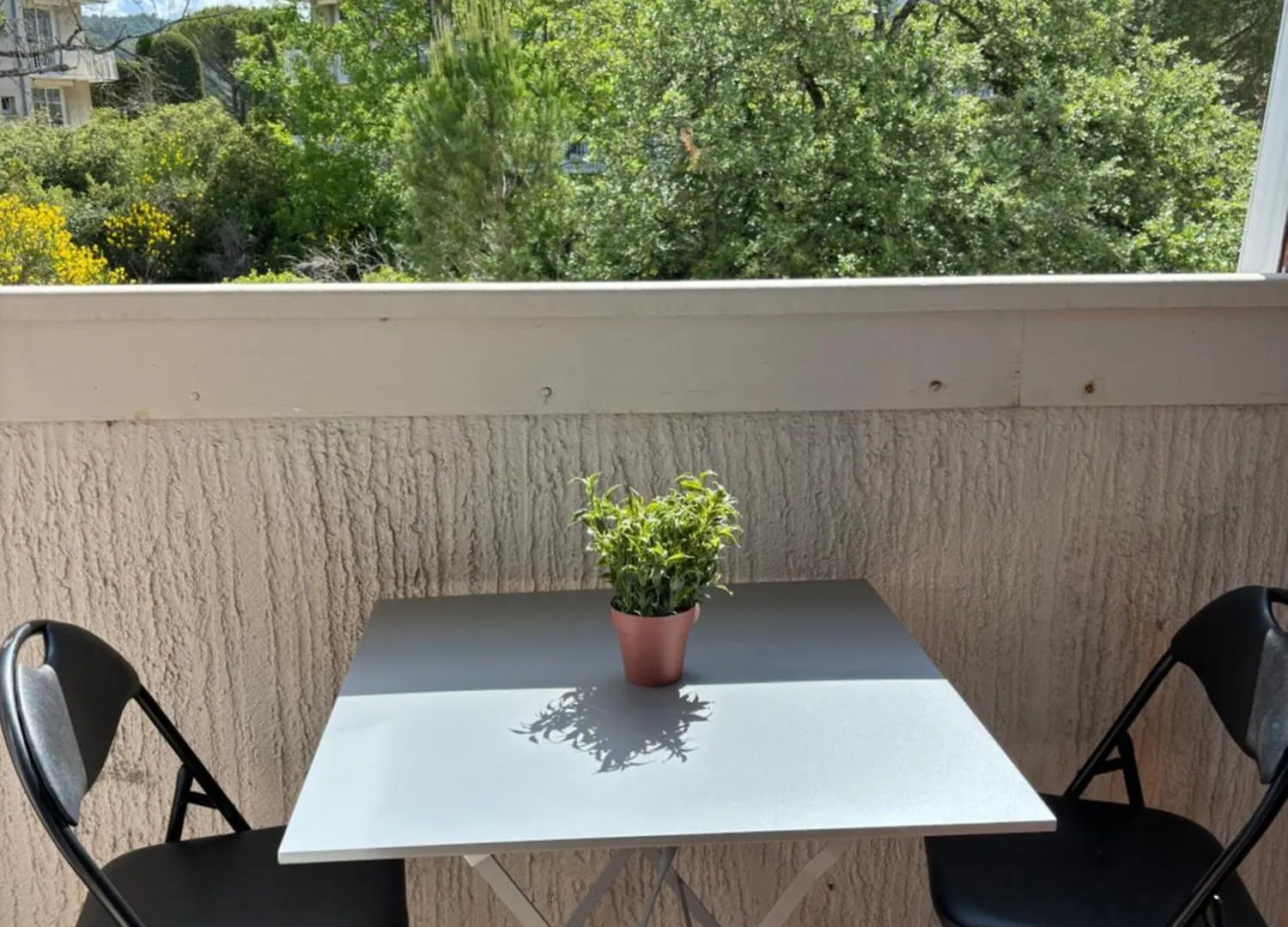 Greoux Apartment France